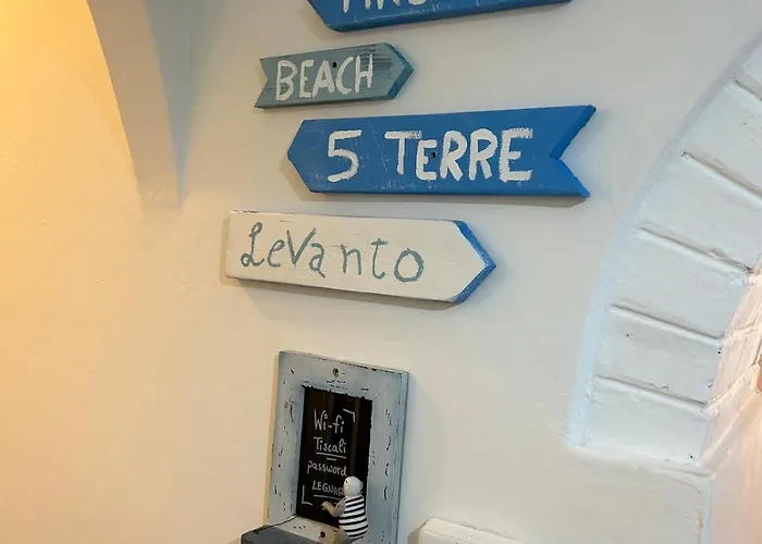 Borgo Di Legnaro * Levanto